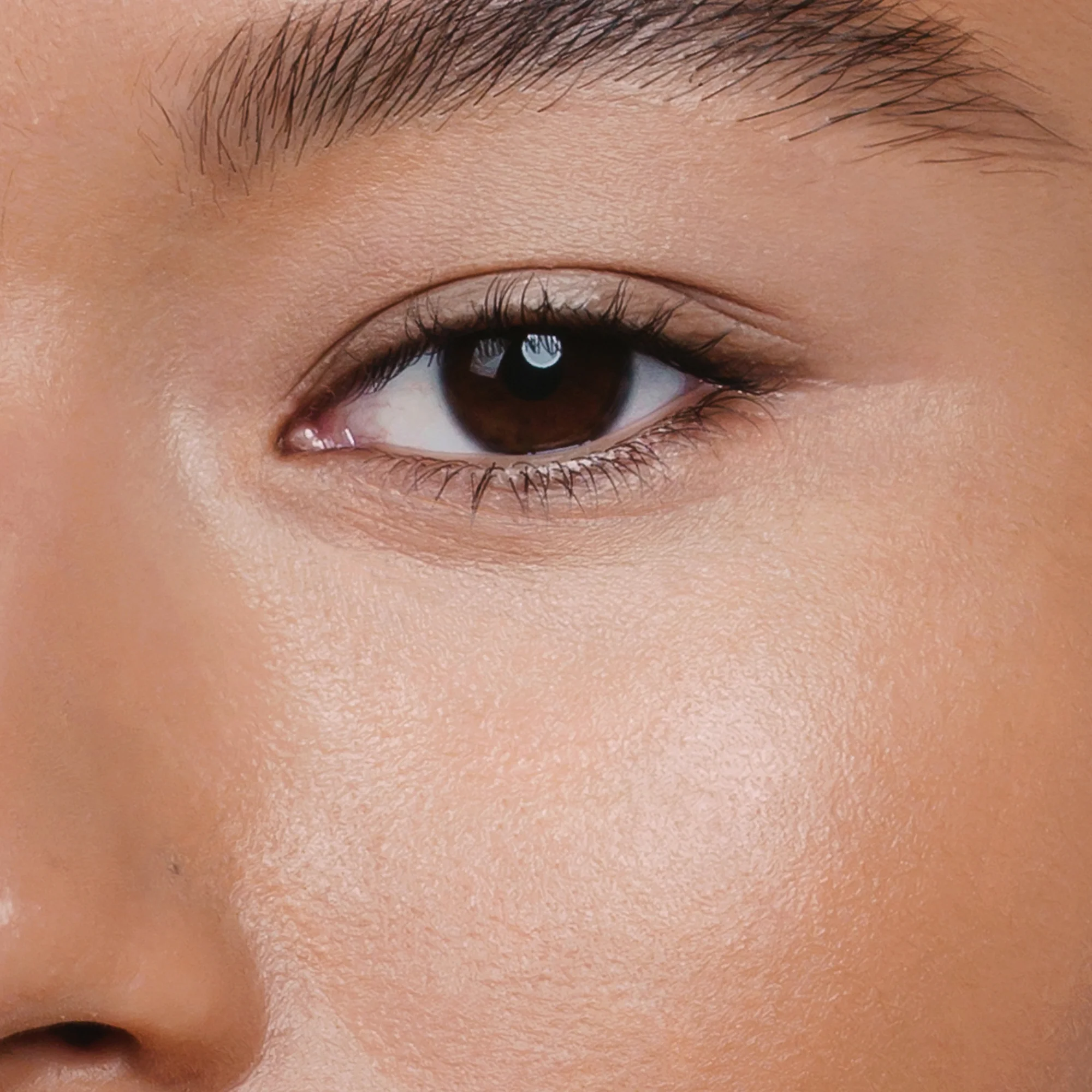 Madara Luminous Perfecting Concealer - Image 21