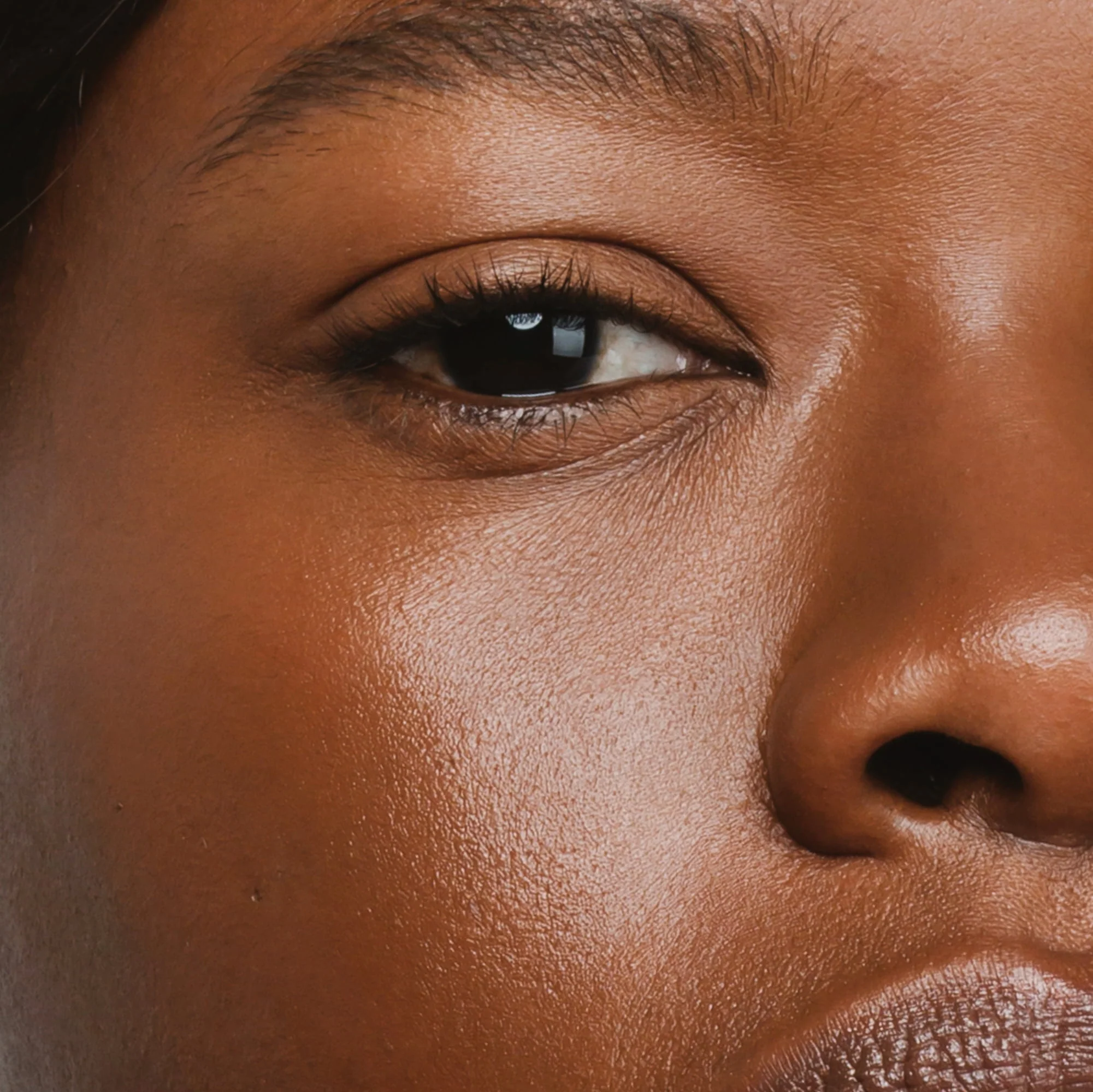 Madara Luminous Perfecting Concealer - Image 36