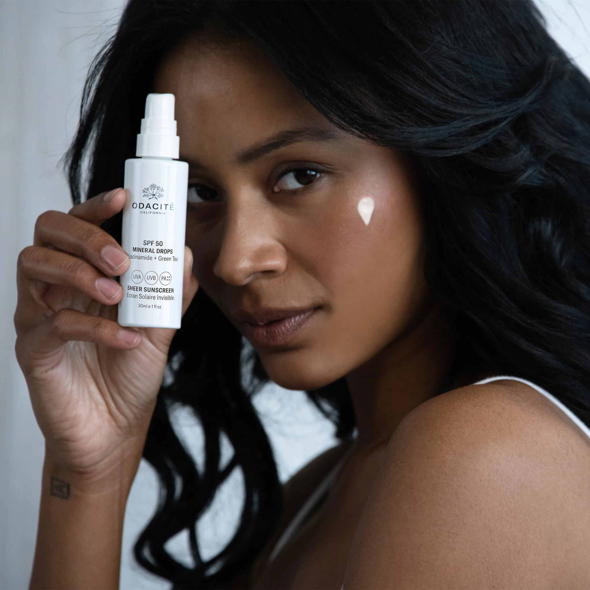 Odacite SPF50 Sheer Mineral Sunscreen Drops - Image 2