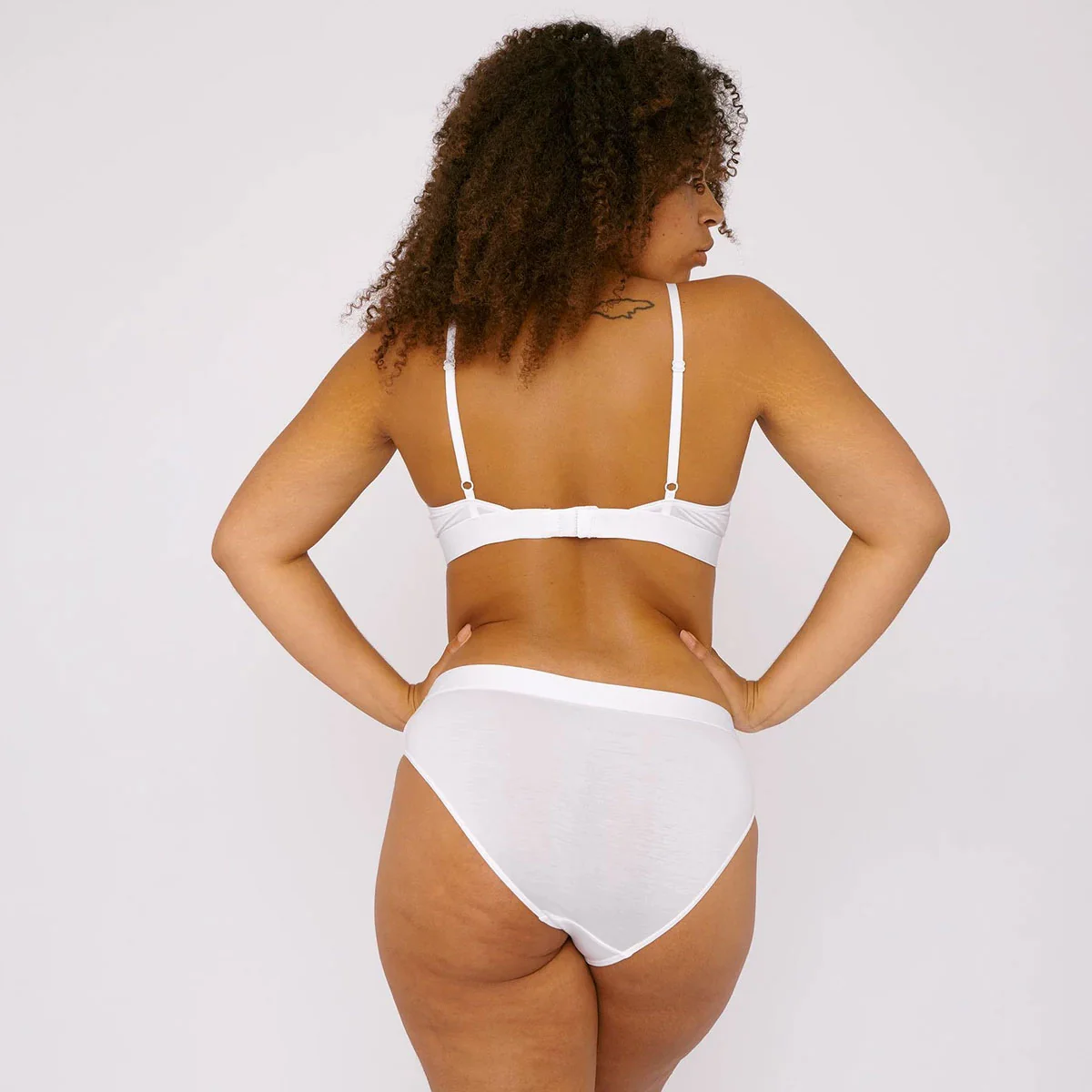 Organic Basics Tencel Lite Briefs 2-Pack White - Image 3